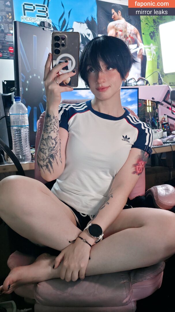 Akemy Sama, AkemySama, akemi101xoxo, akemy.sama Nakenläckor OnlyFans Foto #1135
