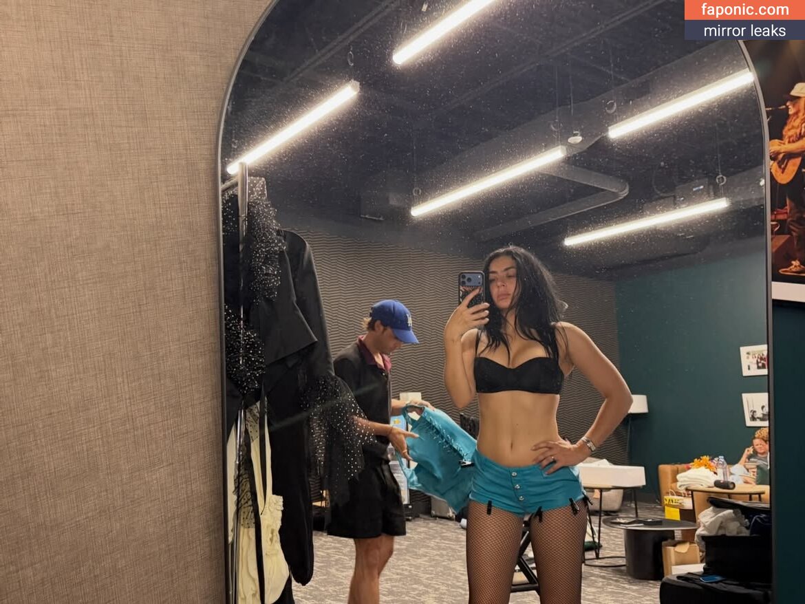 Charli XCX, charli_xcx, charlignarly, charlixcx, https: Nakenläckor OnlyFans Foto #11