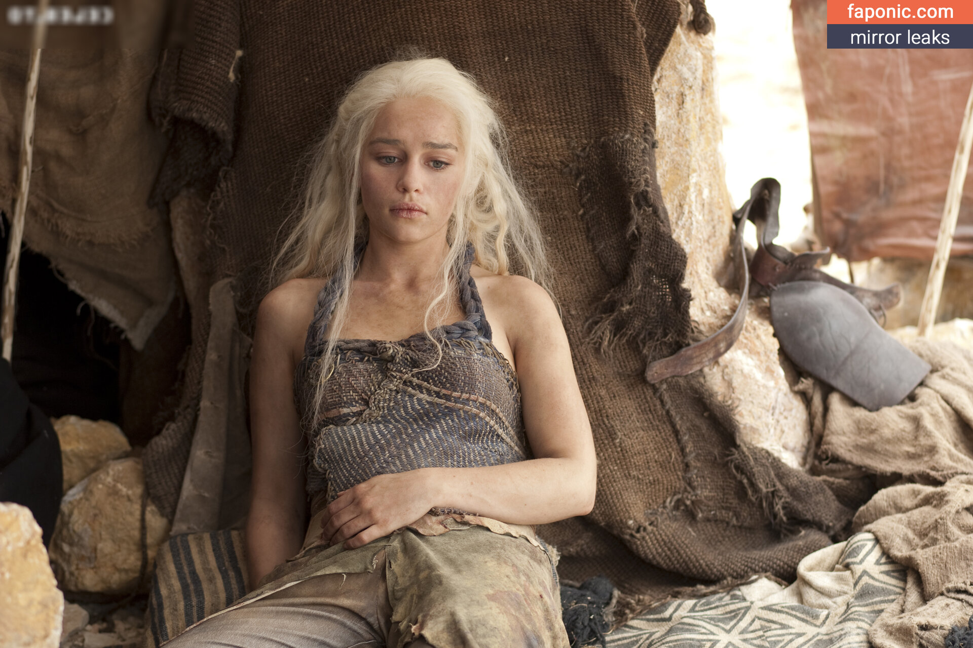 Emilia Clarke, clarkeyxo, emilia_clarke, emiliaclarke, emiliaclarkecentral, https: Nakenläckor OnlyFans Foto #136
