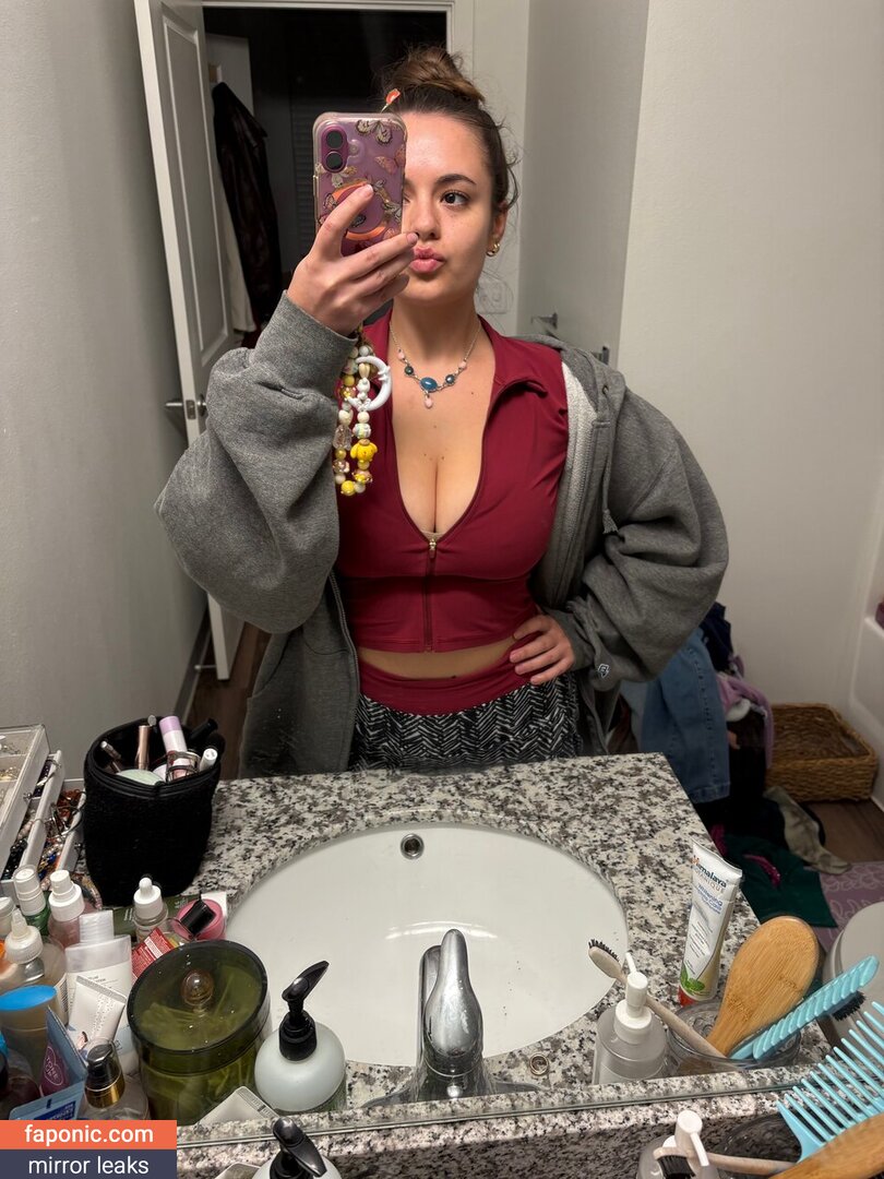 reginababyy Nakenläckor  Foto #12