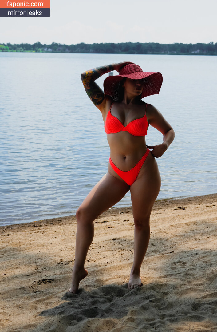 SunfyreTV, https: Nakenläckor OnlyFans/Patreon Foto #451
