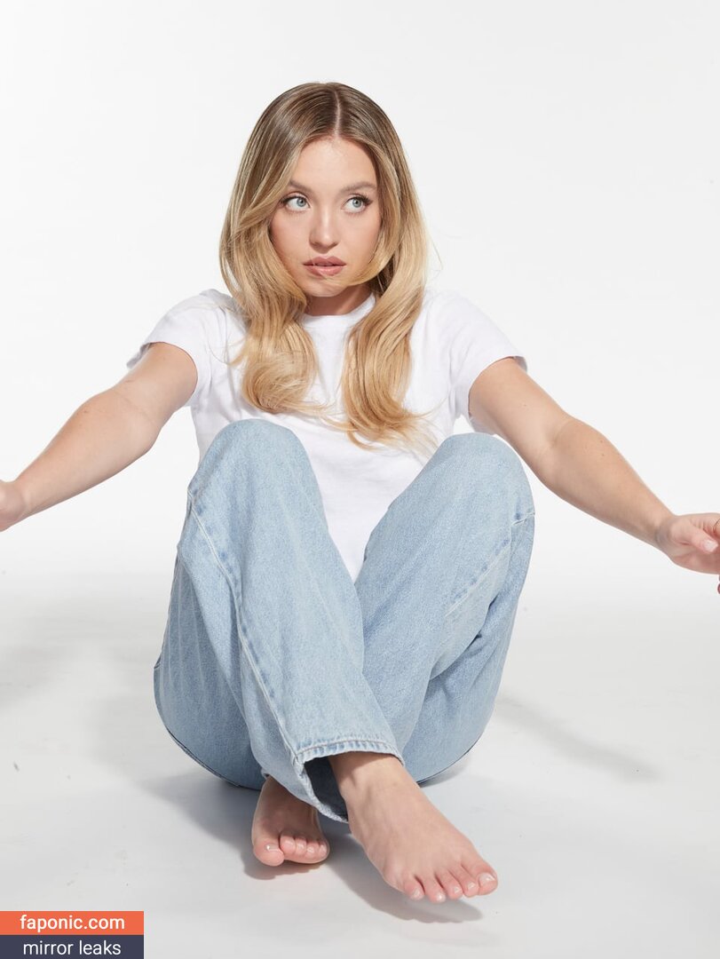 Sydney Sweeney, gal_gadot, https:, sydney_sweeney Nakenläckor OnlyFans Foto #182