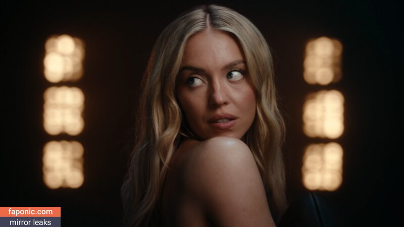 Sydney Sweeney, gal_gadot, https:, sydney_sweeney Nakenläckor OnlyFans Foto #422