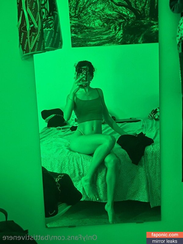 Venere Battisti, claudiasuracee_, venere_battisti Nakenläckor OnlyFans Foto #92