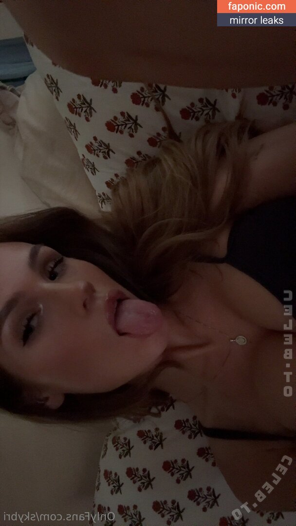 Sky Bri, https:, realskybri, skybri_, skybribaby, therealskybri Nakenläckor OnlyFans Foto #306