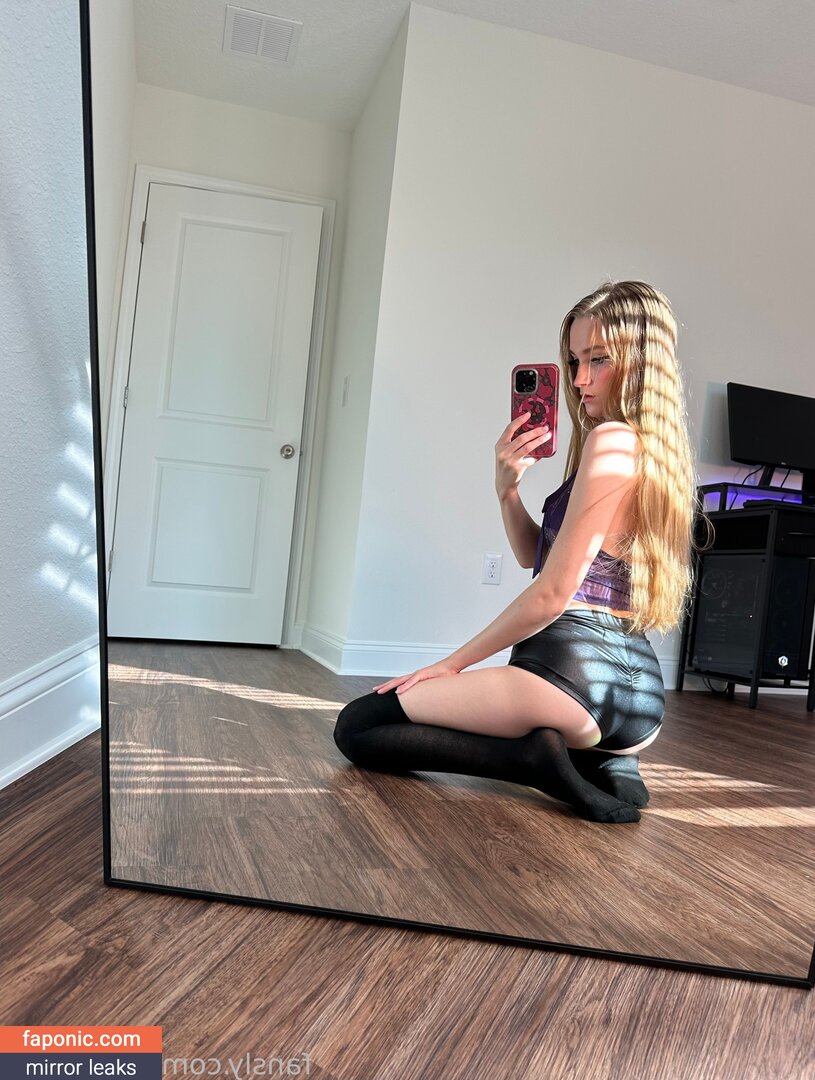 Pyra Fae, ursecretgf, ursecretgirlfriend Nakenläckor OnlyFans Foto #93
