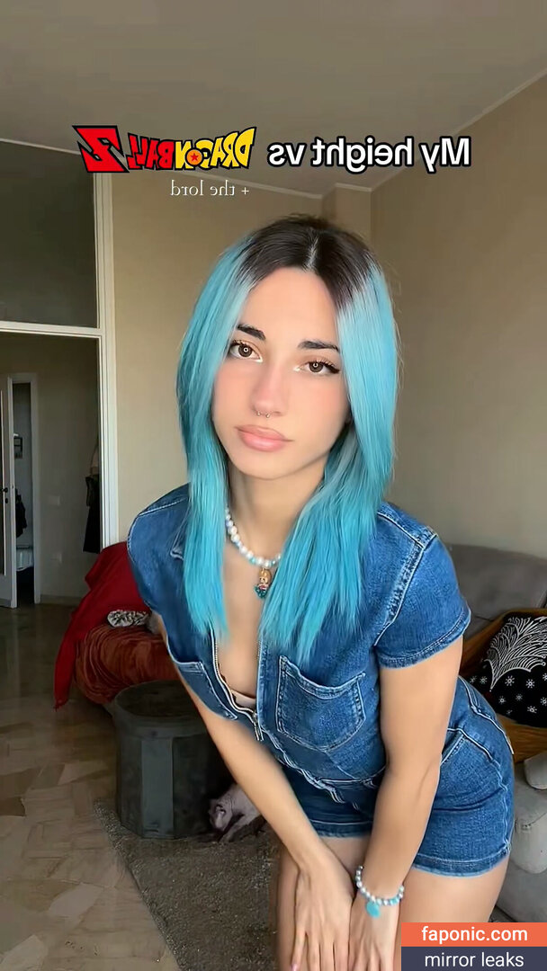 Lucrelisa Nakenläckor Patreon Foto #17