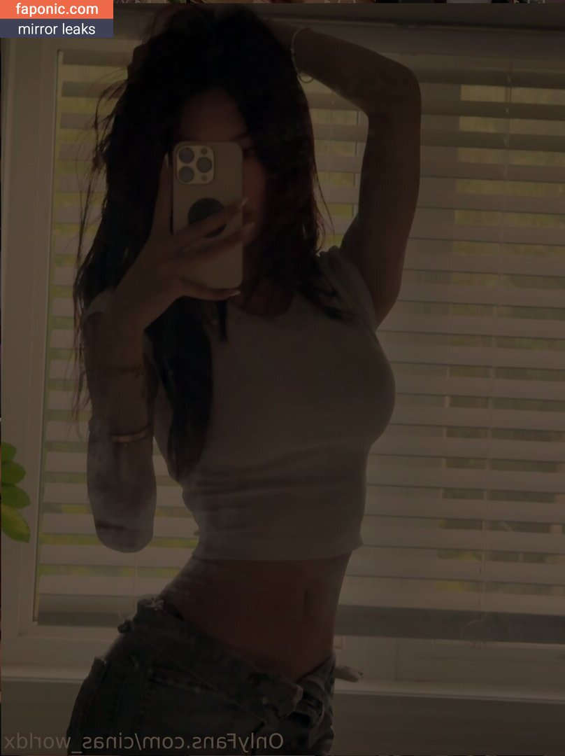 cinas_worlddxo, cinas_worldx, cinas_worldxox Nakenläckor OnlyFans Foto #24