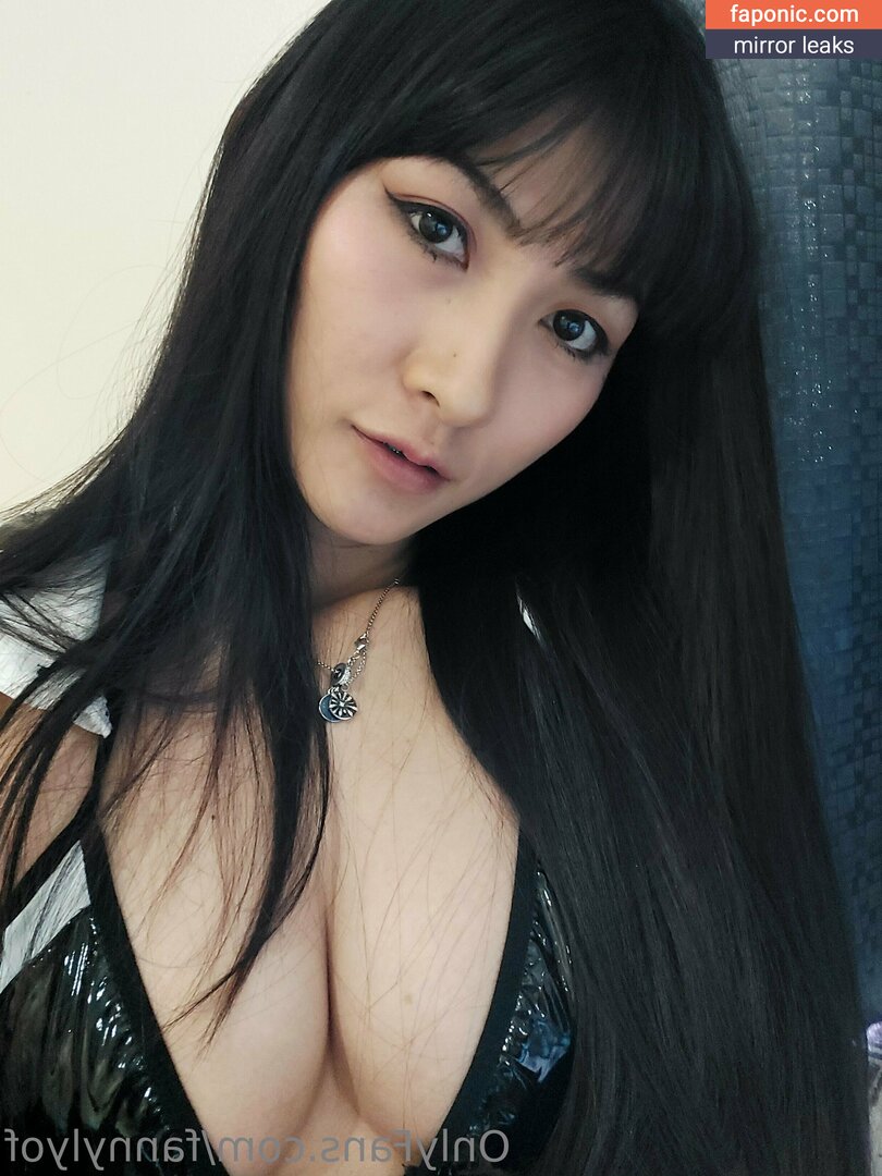Fanny Ly, Fannylyof Nakenläckor OnlyFans Foto #79