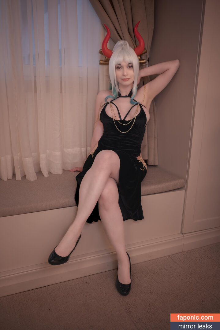 Miih_Cosplay, miihcosplay Nakenläckor OnlyFans Foto #2