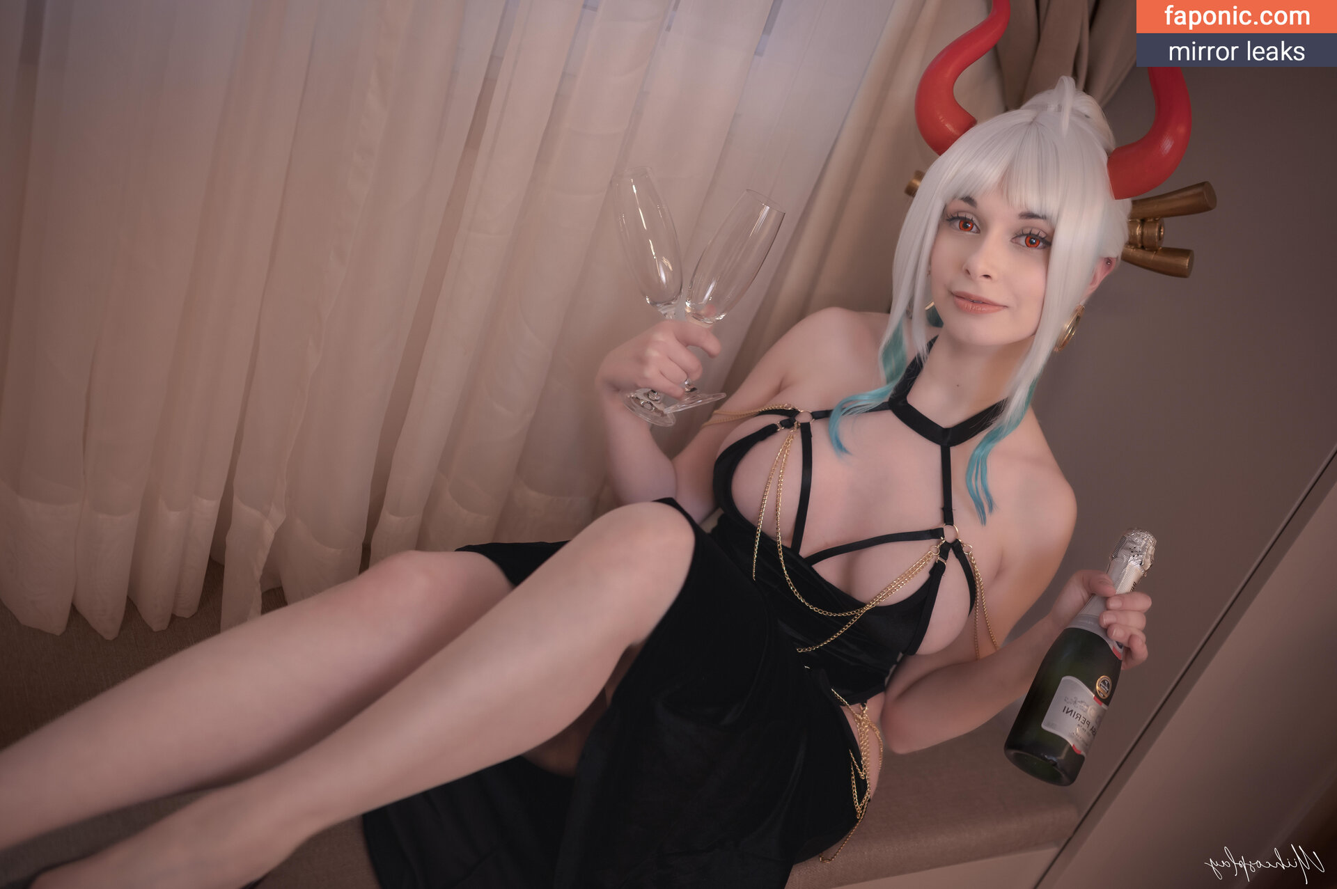 Miih_Cosplay, miihcosplay Nakenläckor OnlyFans Foto #3