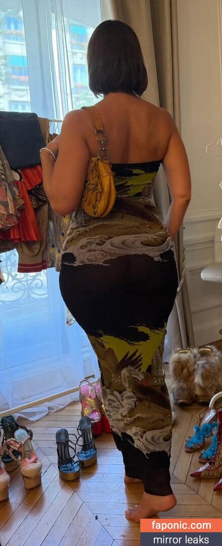 Yesjulz, https:, yesjulztv Nakenläckor OnlyFans Foto #188