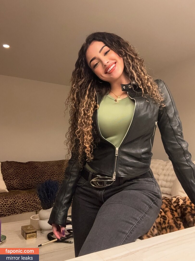 Malu Trevejo, https:, malutrevejo, malutrevejo18, malutrevejomusic Nakenläckor OnlyFans Foto #63