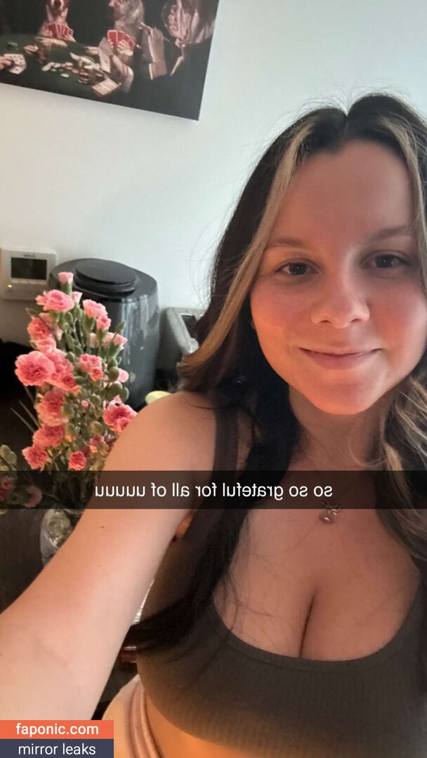 Yellz0, Yellz1, bigtittygothegg, yellz Nakenläckor OnlyFans/Patreon Foto #18