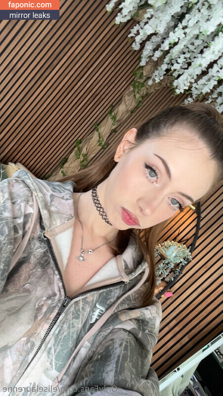 Elise Laurenne, Ellie, elaurenne, eliselaurenne Nakenläckor OnlyFans Foto #965