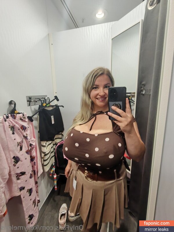 Bustygirl00 Nakenläckor OnlyFans Foto #28