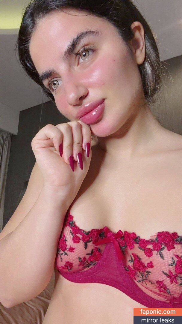 Lynaritaa, https:, thereallyna Nakenläckor OnlyFans Foto #2