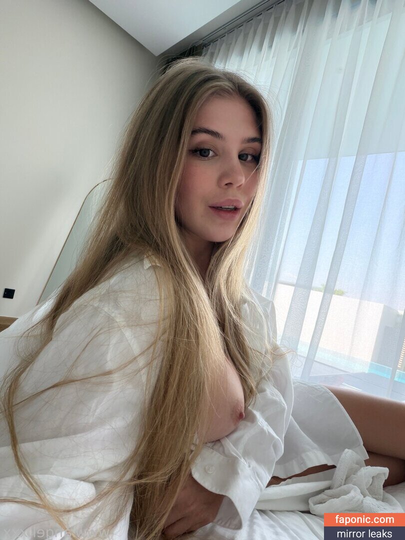 Angel Phub, AngelPH, angel.phub, angelphub, littleangelph Nakenläckor OnlyFans Foto #35