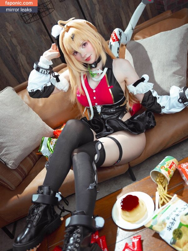PeachMilky, PeachMilky_, peachmilkycosplay, peachmilkytea Nakenläckor OnlyFans/Patreon Foto #312
