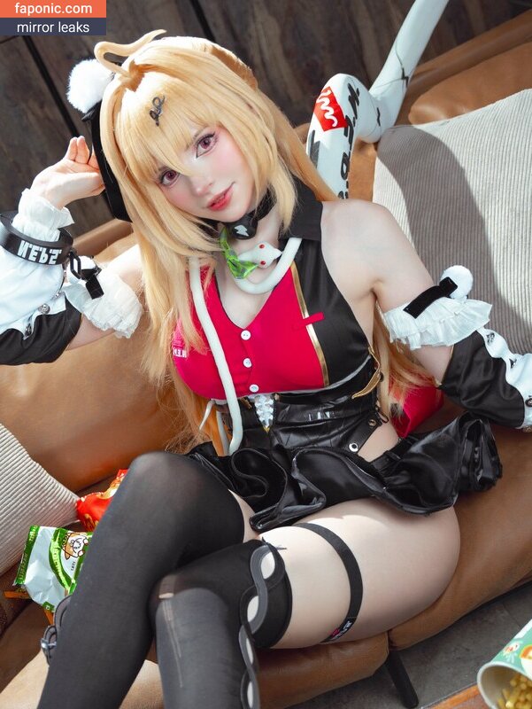 PeachMilky, PeachMilky_, peachmilkycosplay, peachmilkytea Nakenläckor OnlyFans/Patreon Foto #313