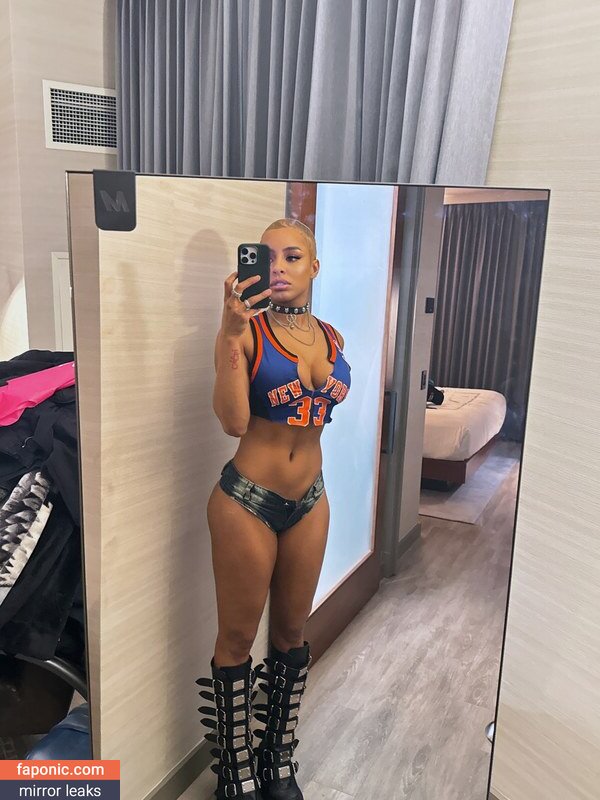 Qimmah Russo, qimmahrusso, qimmahrussovip, qimmahsworld Nakenläckor OnlyFans Foto #37