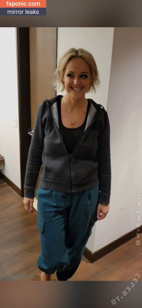 Hiking Mylf, theoldtravellady, thetravellady Nakenläckor OnlyFans Foto #45
