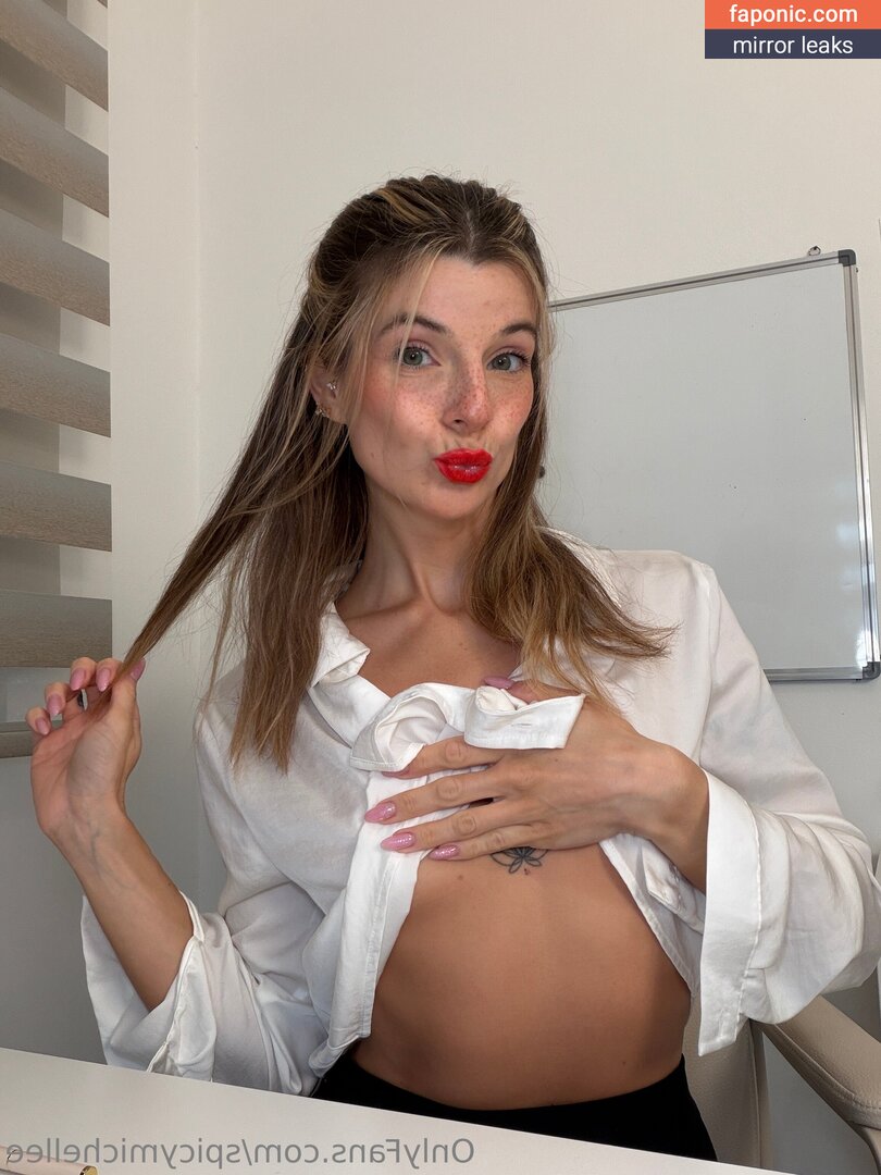 cute.littlemichelle, https:, juicyybomb, michellelovespatriots, spicymichelle, spicymichellee, spicymichellex Nakenläckor OnlyFans Foto #122