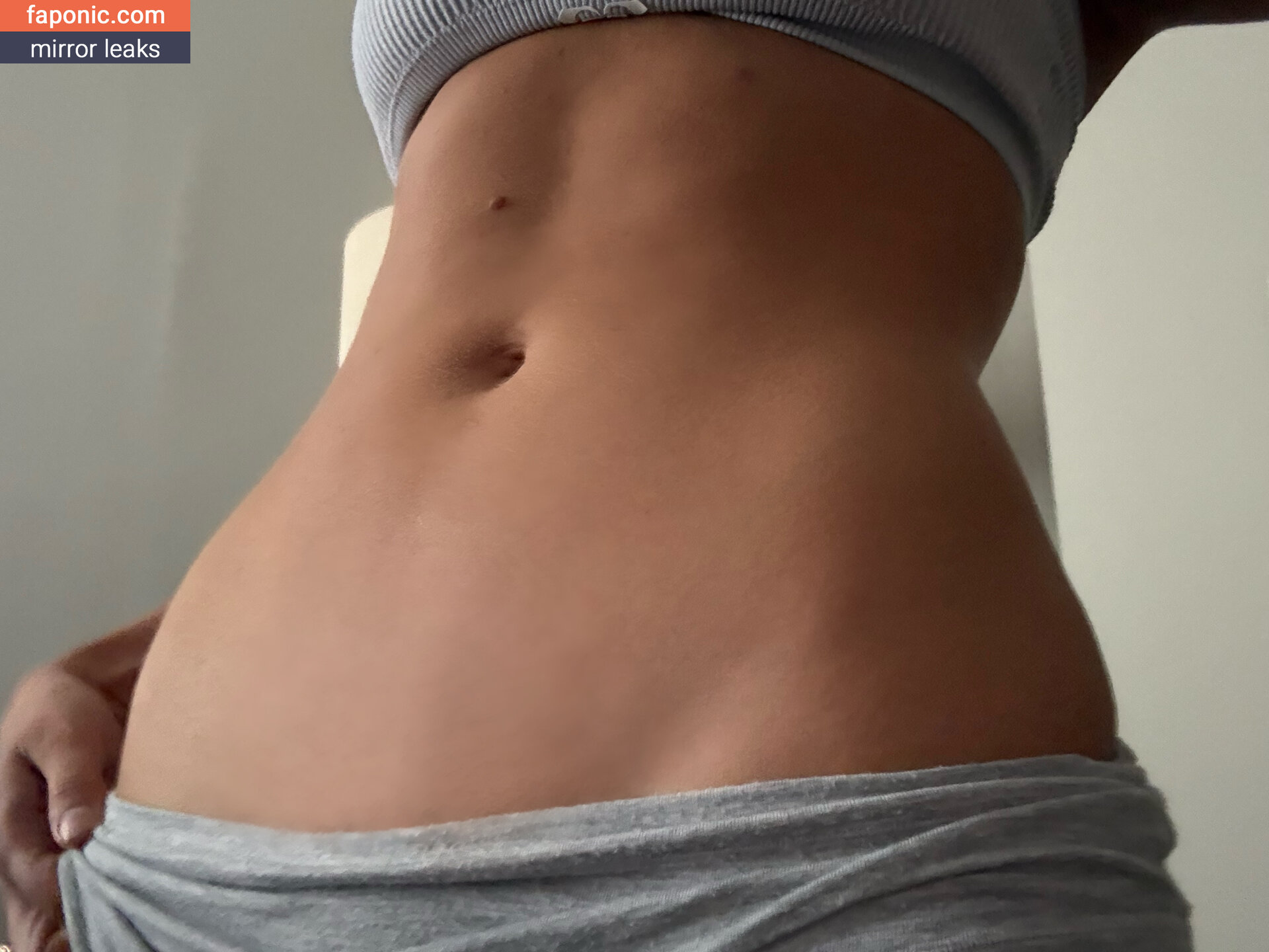ThousandHunny Nakenläckor Patreon Foto #243