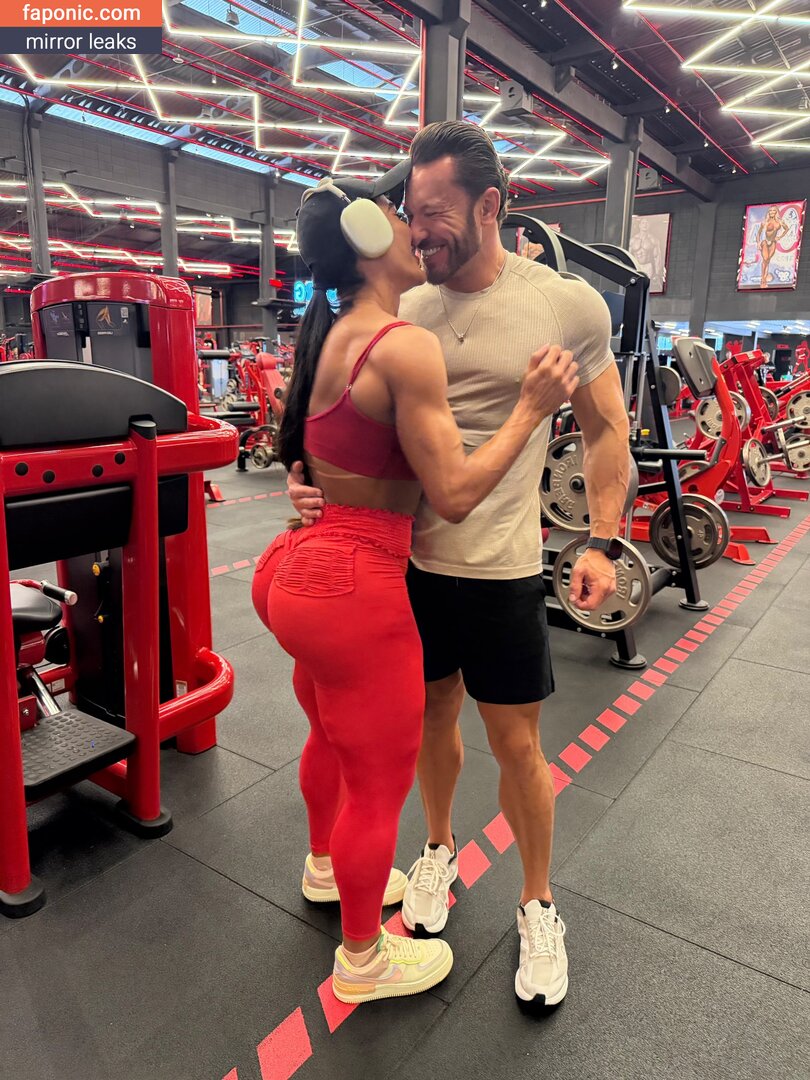 Gracyanne Barbosa, graoficial Nakenläckor  Foto #59
