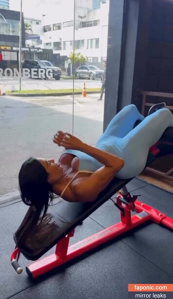 Gracyanne Barbosa, graoficial Nakenläckor  Foto #60