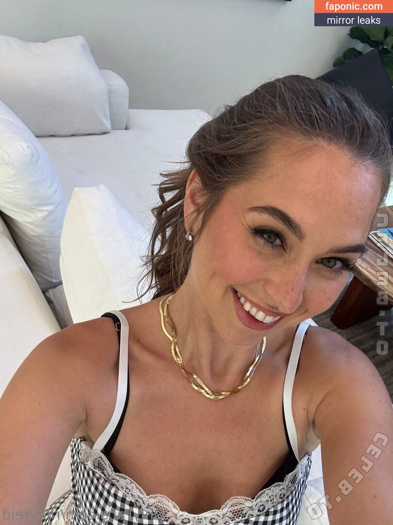 Riley Reid, RileyReidTikTok, hellorileyreid, rileyreidx3 Nakenläckor OnlyFans Foto #2610