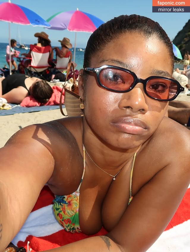 Kyylareneee, kurlykyy, kurrlyyy, kyylarenee Nakenläckor OnlyFans Foto #44