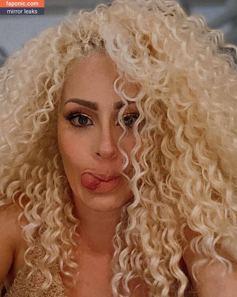 Angelique Burbu