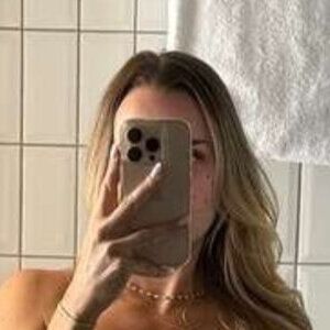 Aussie Blonde