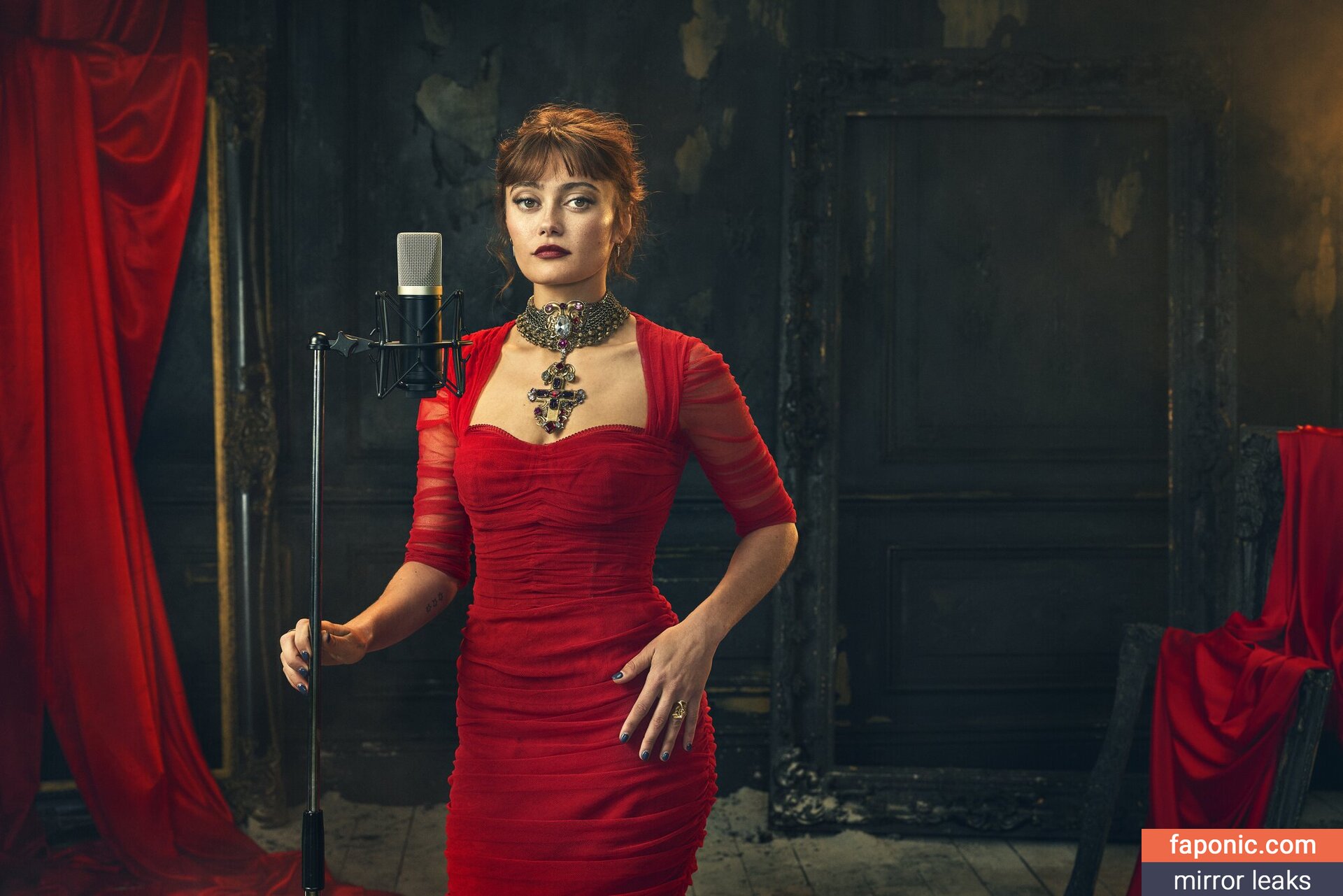 Ella Purnell