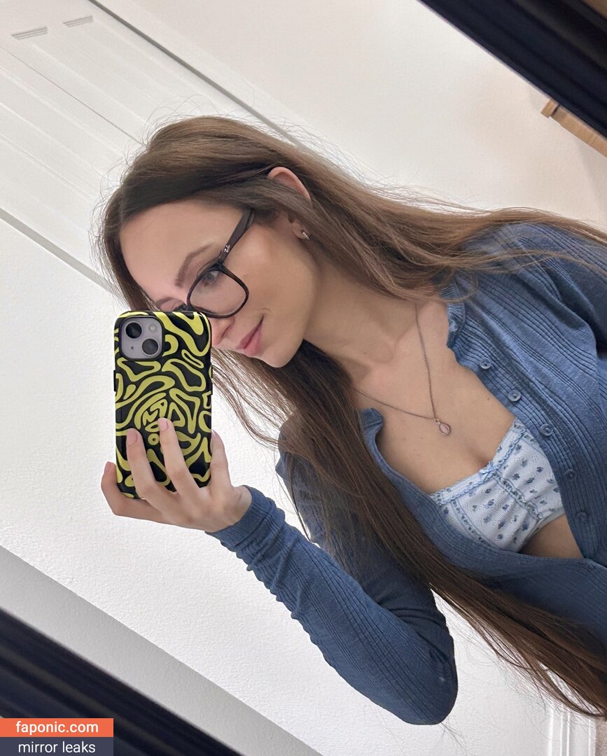 https:, iiiZwerg Nakenläckor  Foto #8
