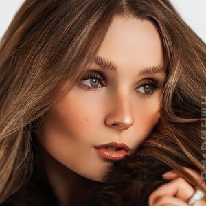 Lara Oster
