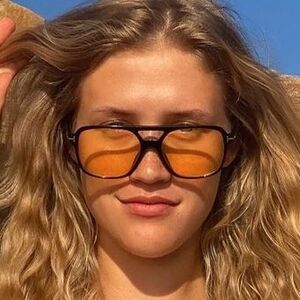 Laura Mae