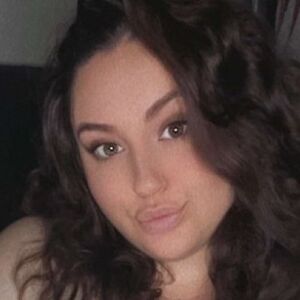 Nadia Domme
