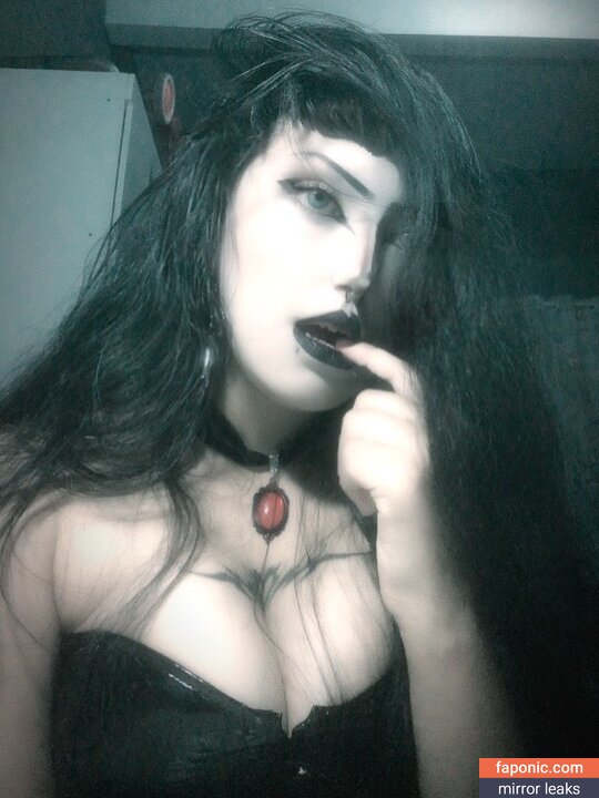 xxoxo_creep18 Nakenläckor  Foto #15